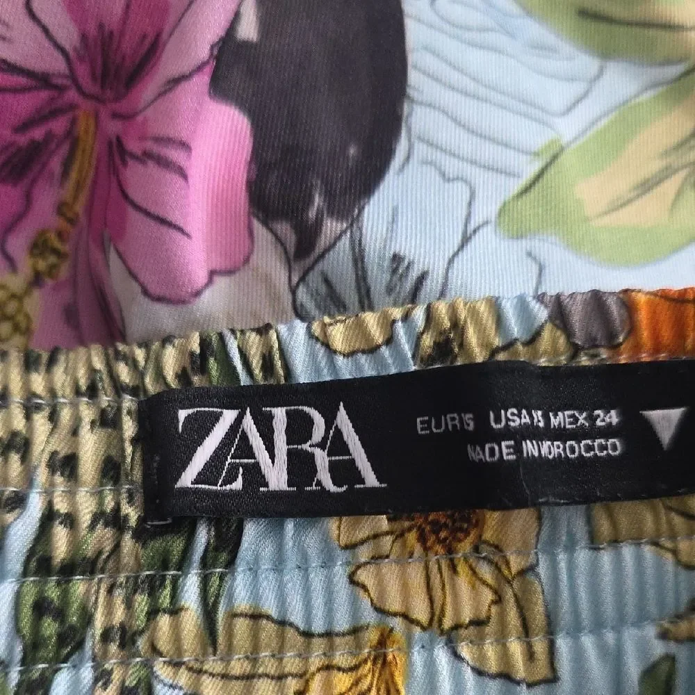 Zara Floral Print Women's Shorts - Picture 4 of 4